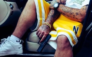 Berakhir Na’as, Oknum Jawara yang Todongkan Senpi ke Awak Media/Wartawan di Lebak, Kini Viral di Sosial Media Babak Belur di Hajar Massa