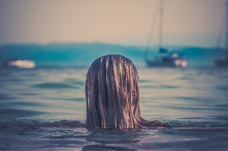 Elegance Is Not Standing Out, but Being Remembered