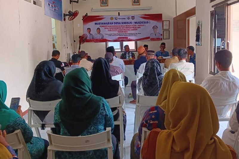 Desa Tanjungwangi Resmi Gelar Rapat Pembentukan Koperasi Merah Putih 2025  Berjalan dengan Sukses