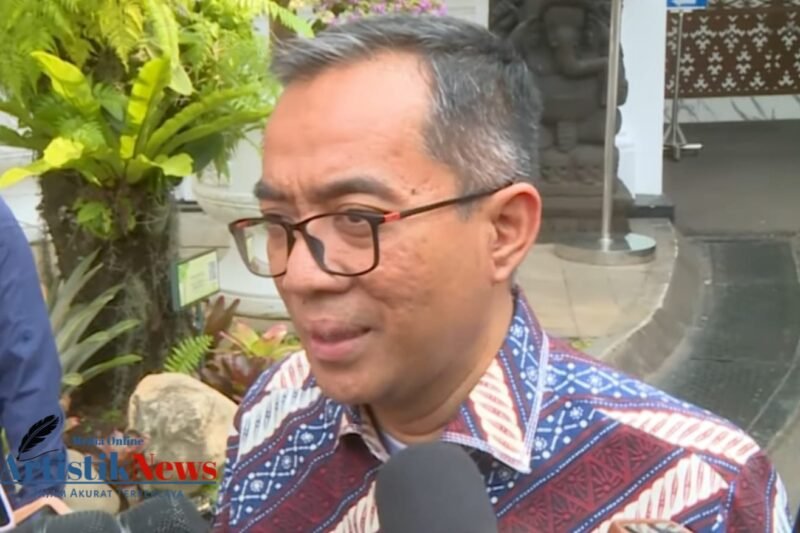 Mendikti Saintek: Mahasiswa Harus Terlibat di Proyek Nasional untuk Perkuat SDM
