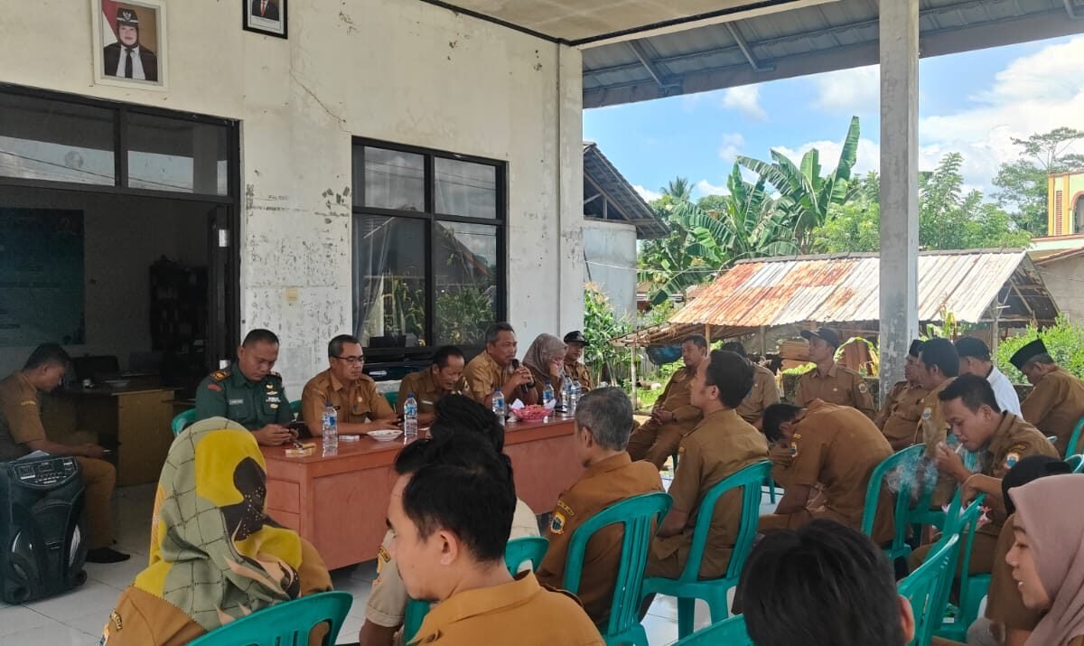 Kepala Desa Cikarang Hadiri Kegiatan Monev Pembangunan Desa Tahun 2025 di Desa Sukanagara