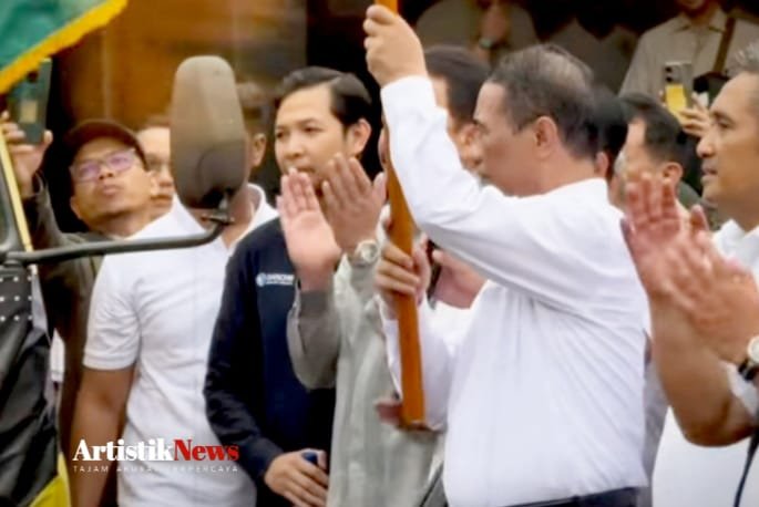 Mentan Amran Lepas 207 Truk Bantuan Logistik Senilai Rp74,8 Miliar untuk Aceh, Sumut, dan Sumbar