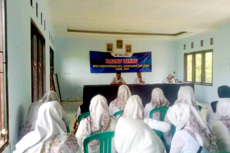 Desa Sangkanwangi Gelar Rapat Dinas Akhir Tahun, Evaluasi Kinerja Kader Posyandu