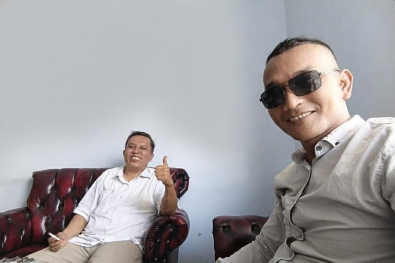 Pimpinan Redaksi ArtistikNews Jalin Sinergi dengan SMAN 2 Muncang, Kepala Sekolah Tekankan Pentingnya Peran Media