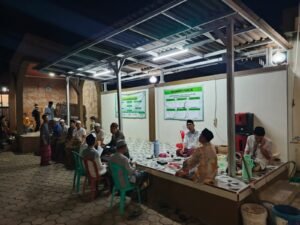 Warga Kampung Muncang Semarakkan Malam Takbiran di Masjid Arrohman