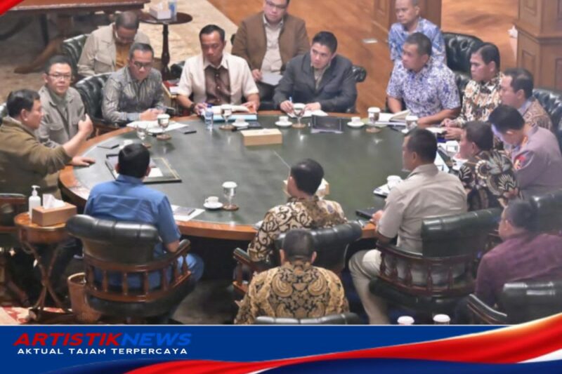 Presiden Bahas Isu Strategis Nasional di Hambalang, Fokus Aspirasi Buruh dan Peran Kampus