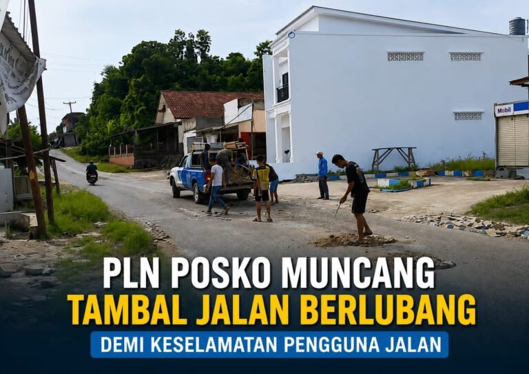 Aksi Peduli Lingkungan PLN Posko Muncang Perbaiki Jalan Berlubang Secara Swadaya