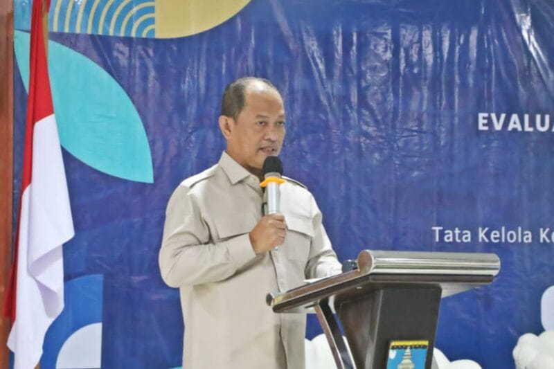 Wabup Serang Minta Pemdes Tetap Maksimalkan Pelayanan Meski Fiskal Terbatas