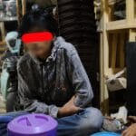 Korban dugaan pengeroyokan di Malingping bersama keluarga terkait laporan yang kini menjadi perhatian Propam Polda Banten
