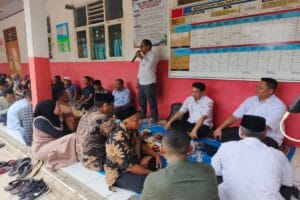 Kepala Desa Tanjungwangi Satria menghadiri rapat realisasi P2SP SDN 1 Tanjungwangi