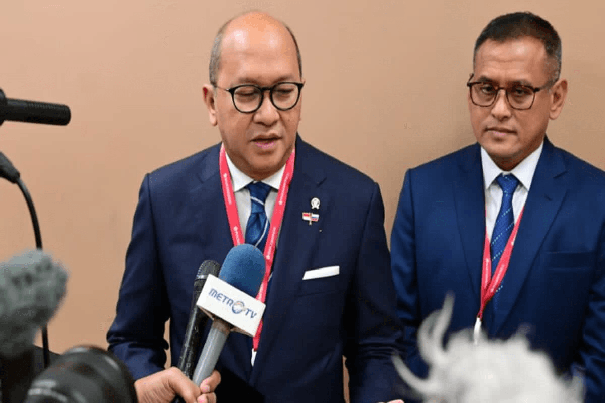 Rosan P. Roeslani memberikan keterangan pers terkait investasi Pupuk Indonesia di Vladivostok