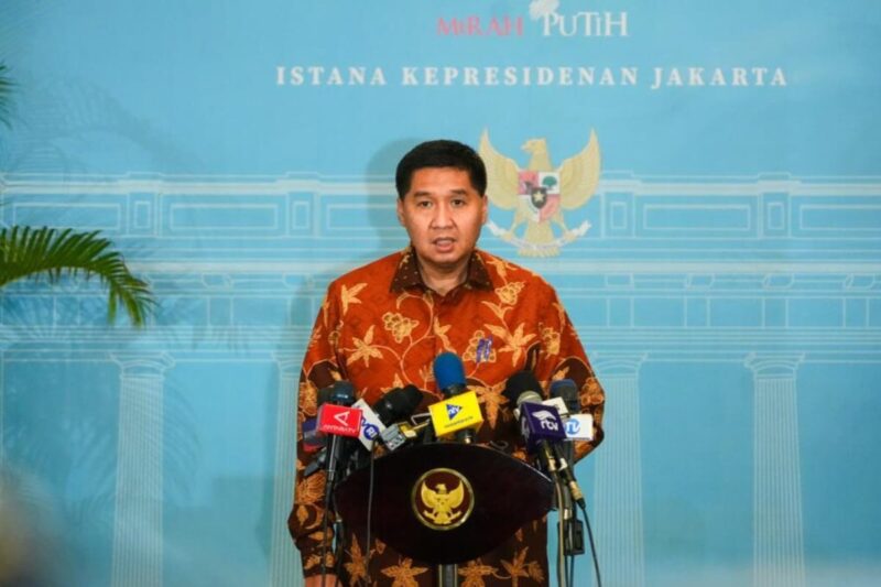 Menteri PKP Maruarar Sirait melaporkan program perumahan Prabowo, termasuk bedah rumah, rumah subsidi FLPP, dan pemberdayaan UMKM lokal.