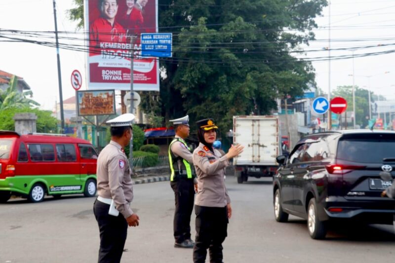 Kapolres Lebak Turun Langsung Atur Lalu Lintas, Keselamatan Pengguna Jalan Jadi Prioritas