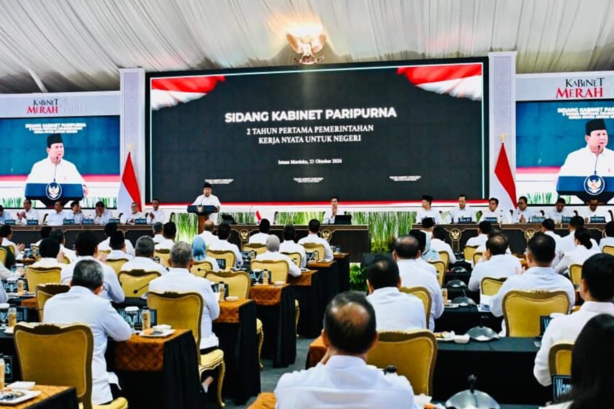 Presiden Prabowo Subianto membahas swasembada pangan dan energi dalam Sidang Kabinet Paripurna di Istana Kepresidenan Jakarta.
